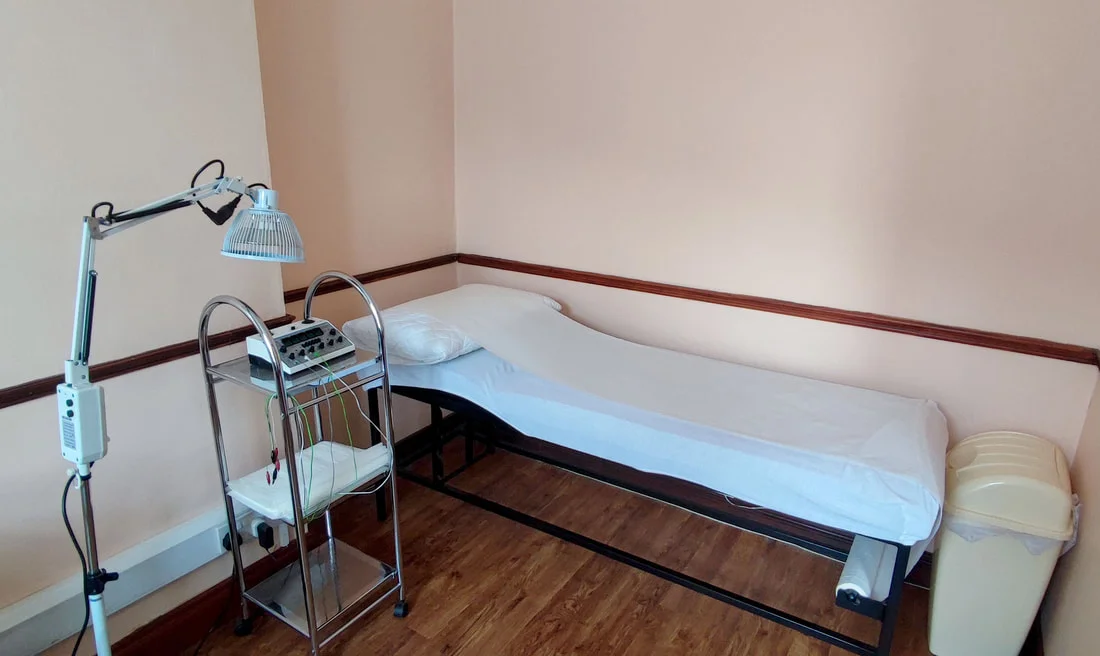 Professional acupuncture treatment room